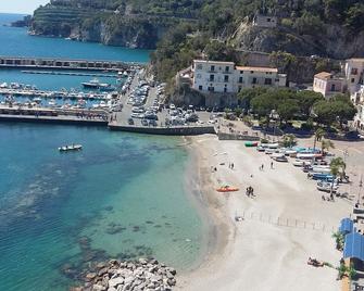 La Corte dei Naviganti B&B - Amalfi Coast - Cetara - Cetara - Playa