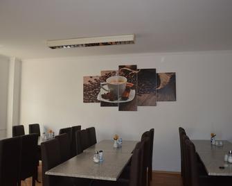B&D Hotel - Hannover - Restaurante