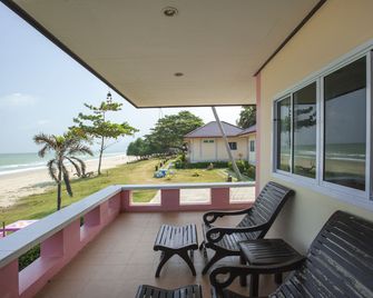 Chonnapha Resort - Khanom - Balcony