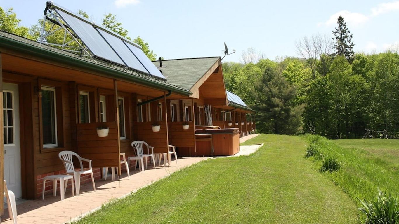 Quiet Bay Inn & Café
