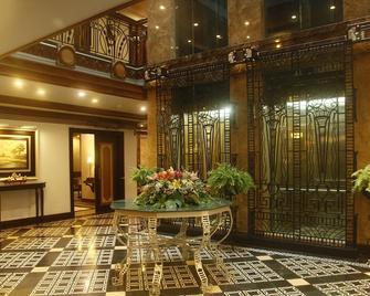Herald Suites Polaris - Manilla - Lobby