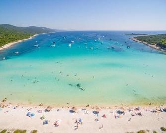 Apartments Sea Reflections - Žman - Playa