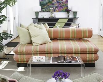 The Gallery Hotel - Greenport - Huiskamer