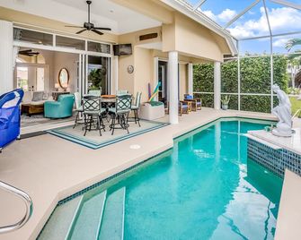 Galleon's Treasure - Marco Island - Pool