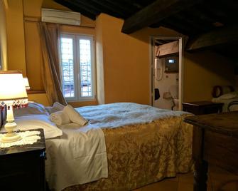 Al Tuscany B&B - Lucca - Bedroom