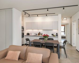 سويس هوتل أبارتمنتس - لوجانو - لوغانو - غرفة طعام