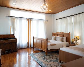 The Vintage Hotel Khaoyai - Mu Si - Bedroom
