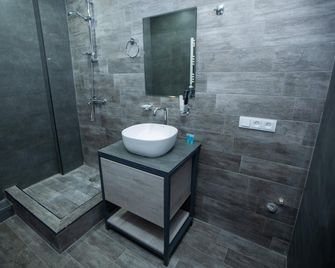 Hotel Tigran Mets Yerevan - Erivan