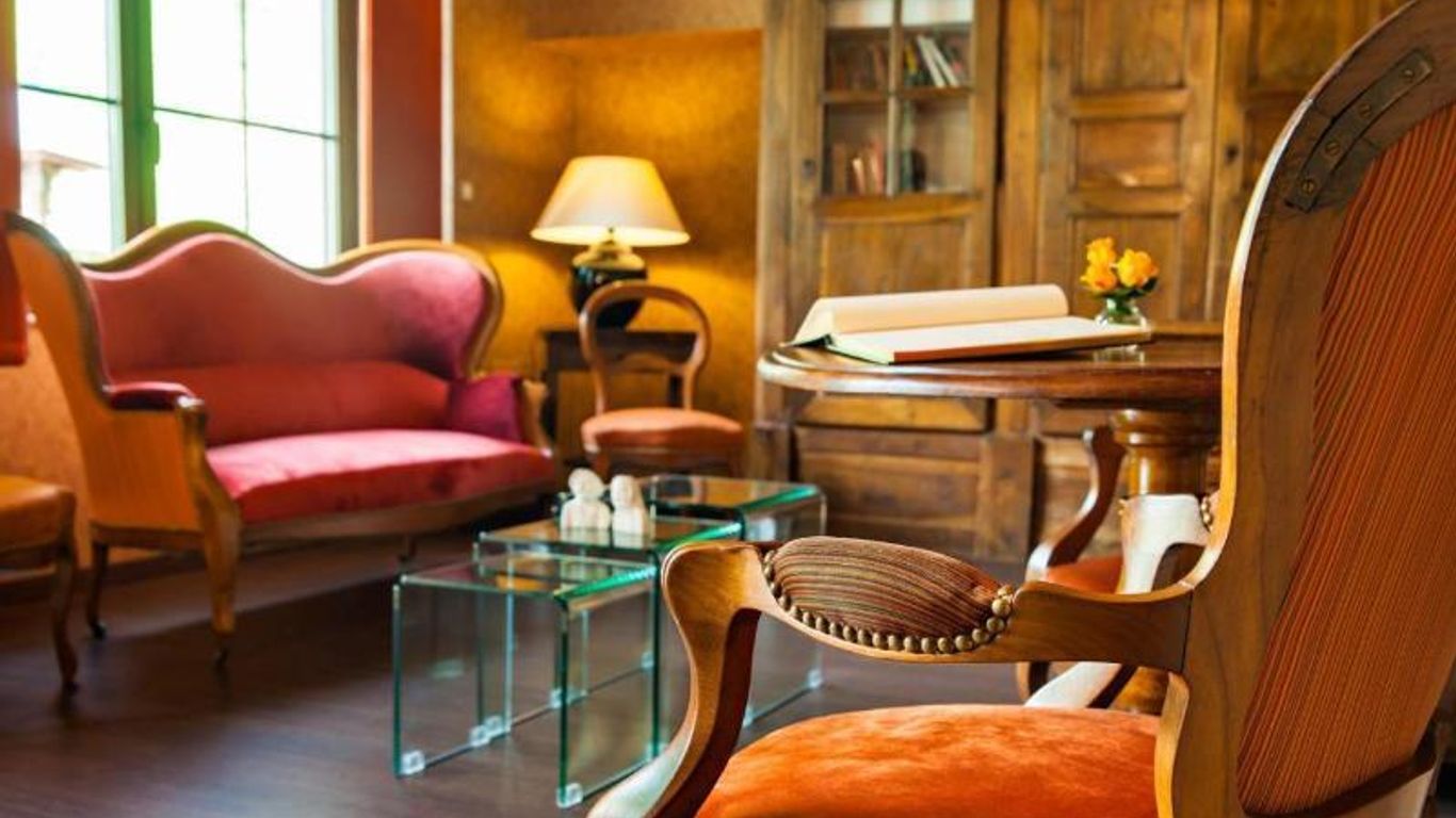 Logis Hôtel La Brèche de Roland