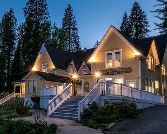 Mccloud River B&b - McCloud - Edificio