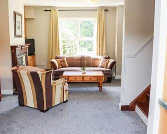 No. 1 Mariner's Court In Rosslare Strand, County Wexford - Rosslare - Living room