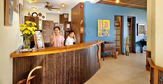 Amarela Resort - Panglao - Front desk