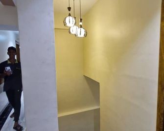 Hotel Al-Hamd - Bombay - Pasillo