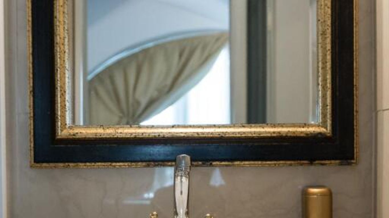 هوتل جاليريا