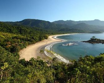 Hotel Ilhasol - Ilhabela - Beach