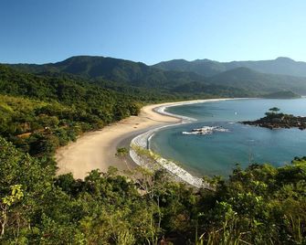 هوتل بوزادا إيلهاسول - إلهابيلا - شاطئ