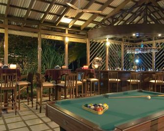 Manatus Hotel - Tortuguero
