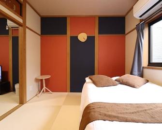 تسورو هاشي إيست اي - أوساكا - غرفة نوم