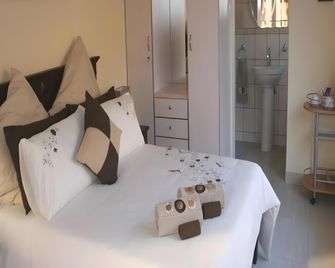 Esperanca Guesthouse - Windhoek - Pool