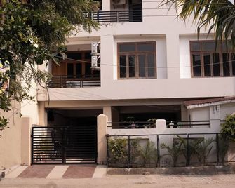 Golden Grove Homestay - Benarés - Edificio