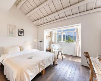 Duoyi French Villa (Xihu Scenic Area) - Hangzhou - Bedroom