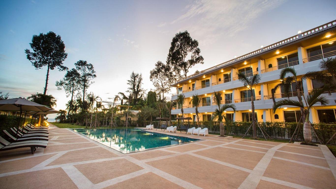 Villa Blanca Hotel & Restaurant