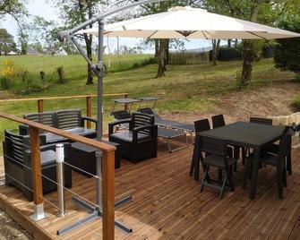 Location Maisonnette de Vacances Pour 5 Personnes - Cublac - Patio