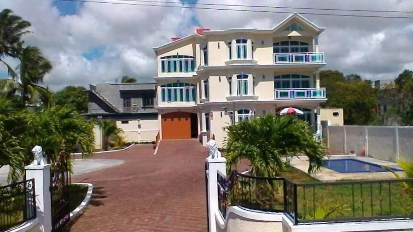 Luxor Residence Guesthouse