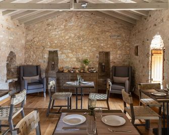 Korona Boutique Hotel - Oitylo - Restaurant