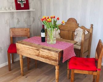 Kleine Auszeit auf Halbinsel Holnis - Glücksburg - Essbereich