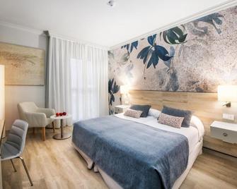Salles Hotel Malaga Centro - Málaga - Bedroom