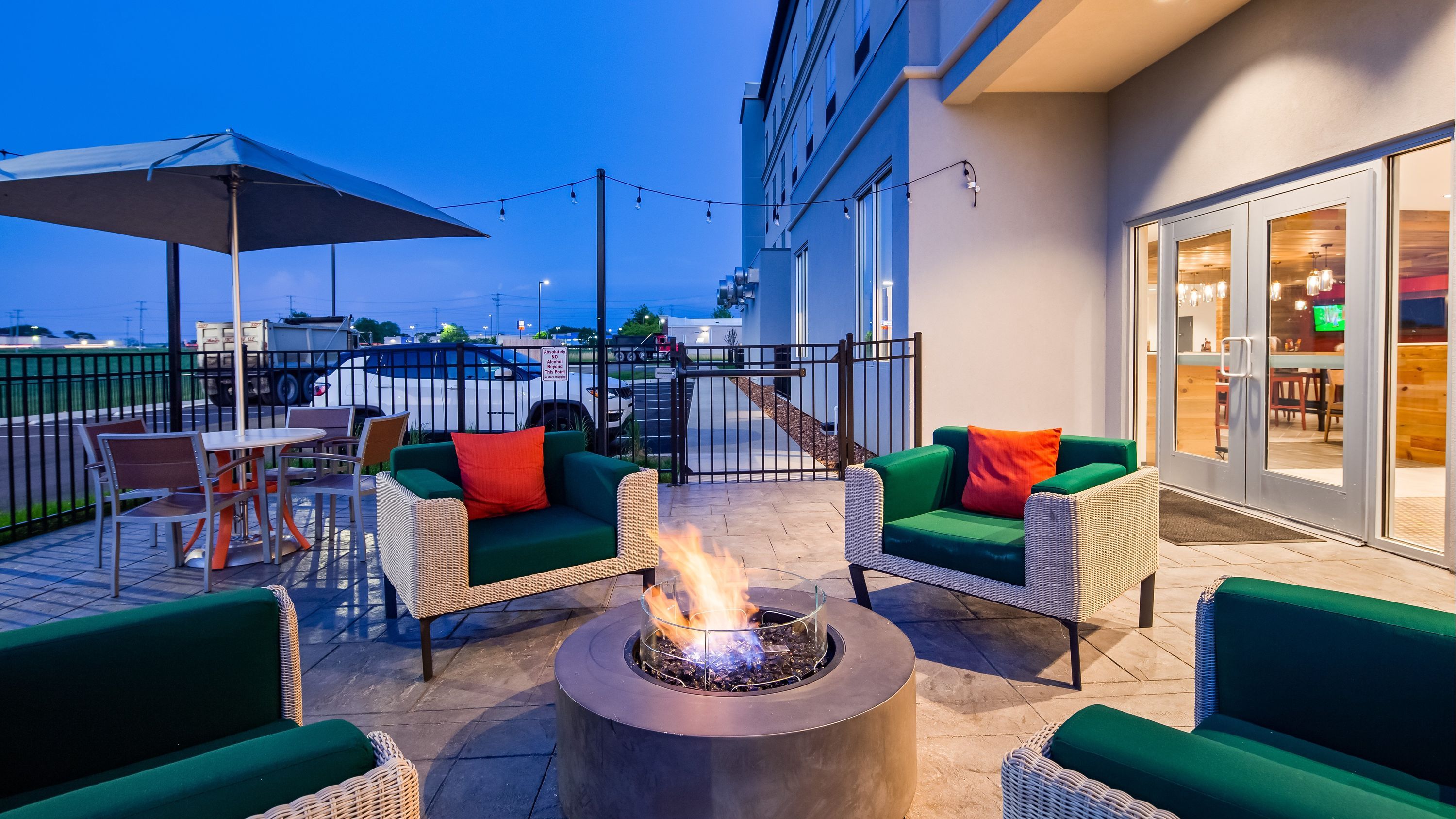 Holiday Inn Clarksville Northeast By IHG - קלרקסוויל - שירותי מקום האירוח