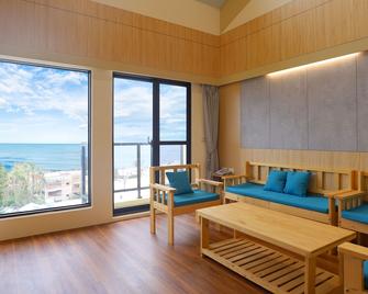 The South-Sunset - Kenting - Living room