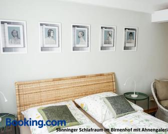 Haus zur Eselsbrücke - Tangermünde - Slaapkamer