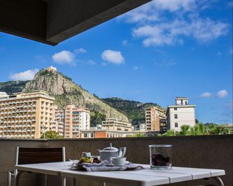 Marbela Apartments & Suites - Palermo - Balcón