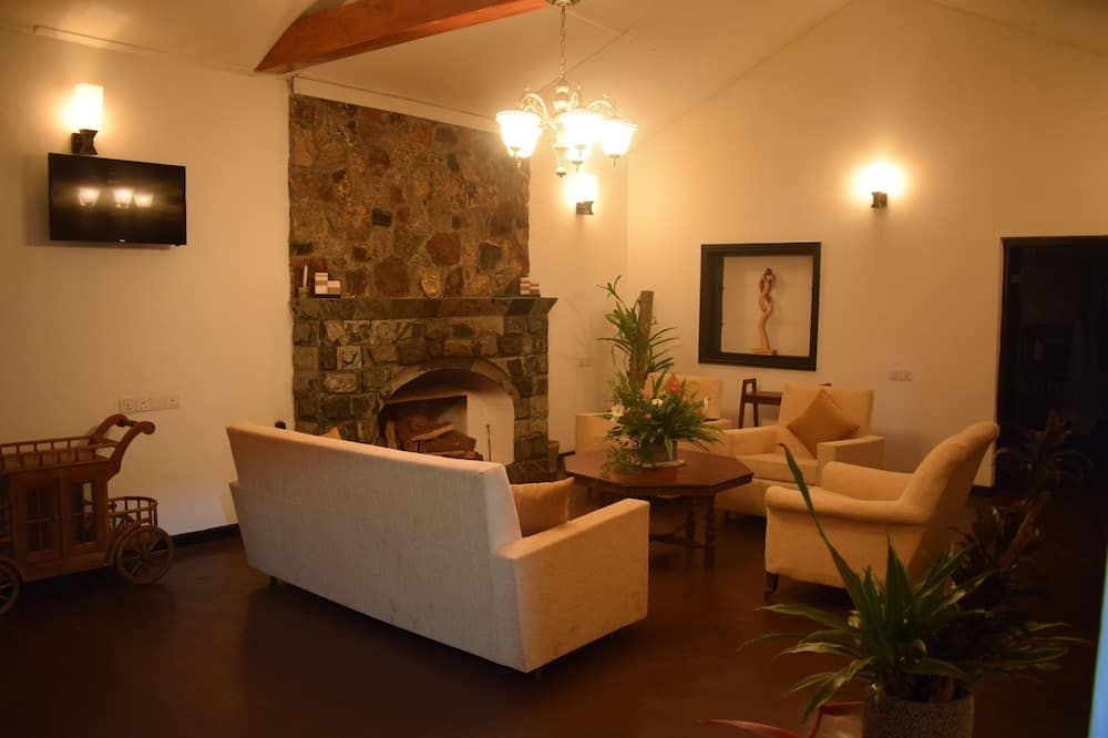 Micklefield Bungalow - Bandarawela - Obývací pokoj