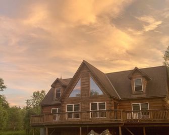 Log Home# w/ Incomparable Peace, Serenity, Privacy And The First Class Amenities - Mount Holly - Bâtiment