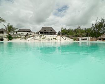 Zanbluu Beach Hotel - Kiwengwa - Zwembad