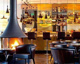 Kalavrita Canyon Hotel & Spa - Kalavryta - Bar