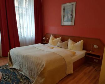 Hotel Am Kuhbogen - Hof - Ložnice