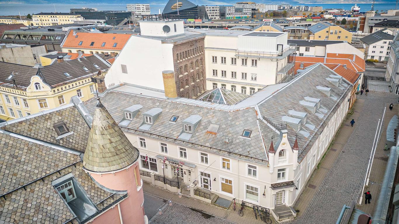 بست ويسترن بلس هوتل باكيري