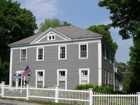 The Eddington House Inn