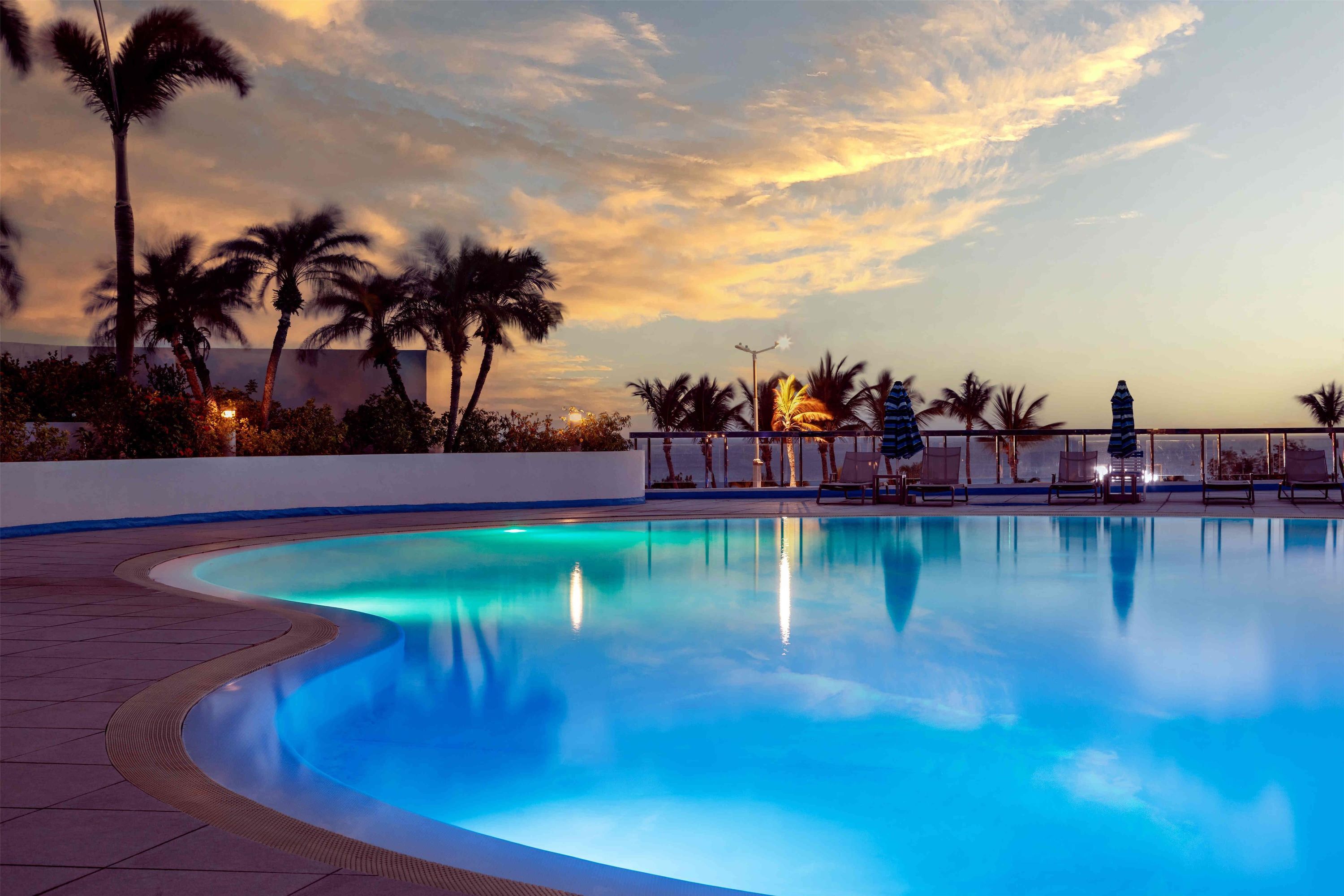 Royal Islander Club Resort La Terrasse - סימפסון ביי - בריכה