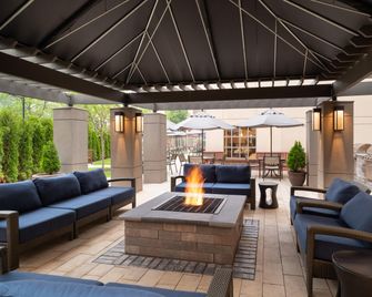 Hyatt House White Plains - White Plains - Innenhof