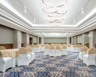 Radisson Hotel Vrindavan - Vrindavan - Salle de réunion