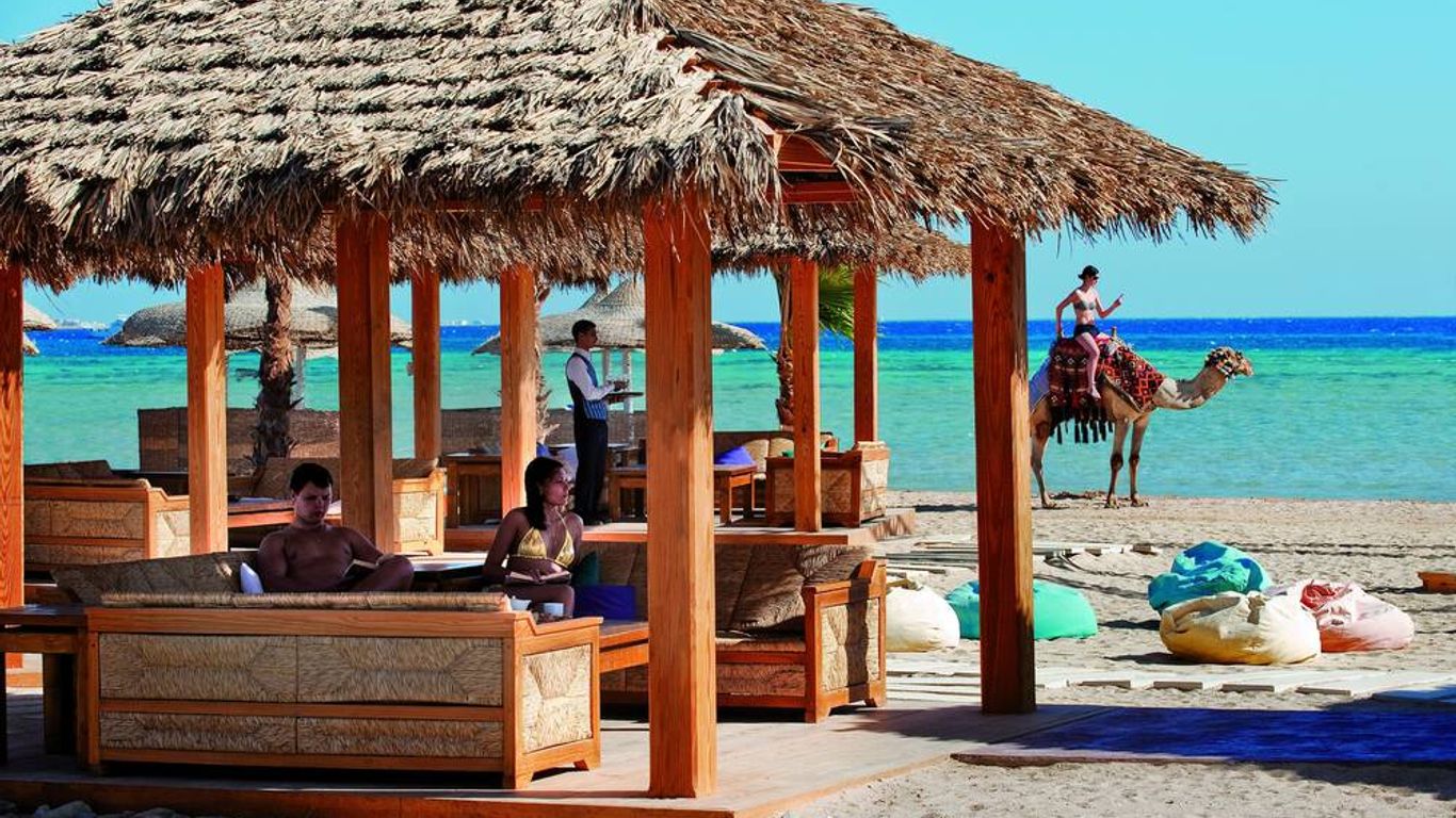 คลับชายหาดอัมวาจ อาบู โซมา