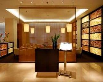 Howard Johnson by Wyndham Parkland Hotel Dalian - Dalian - Reception
