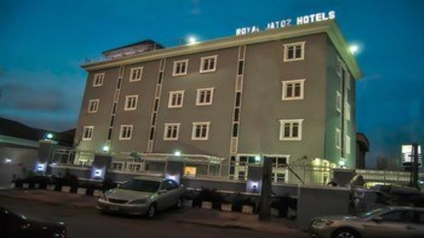 Royal Jatoz Hotel