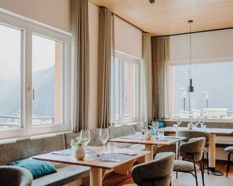 Hotel Berghaus Rosengarten - Nova Levante - Restaurace