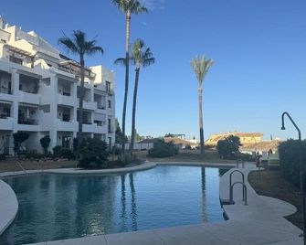 Mijas - Apartment - Sleeps 4 - Pool - Garden - La Cala de Mijas - Pool